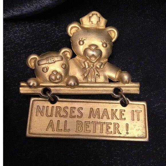 Vintage Signed JJ - Jonette -Nurses Make It All Better! ~Dangling Charm Brooch - - Picture 1 of 6